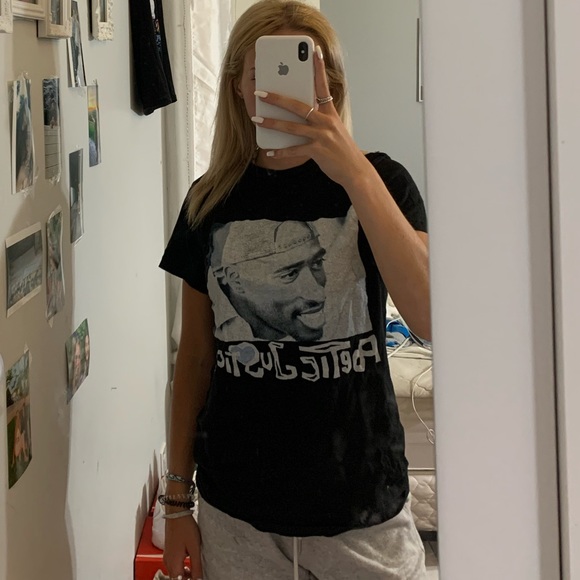 Poetic justice tee - Picture 2 of 2